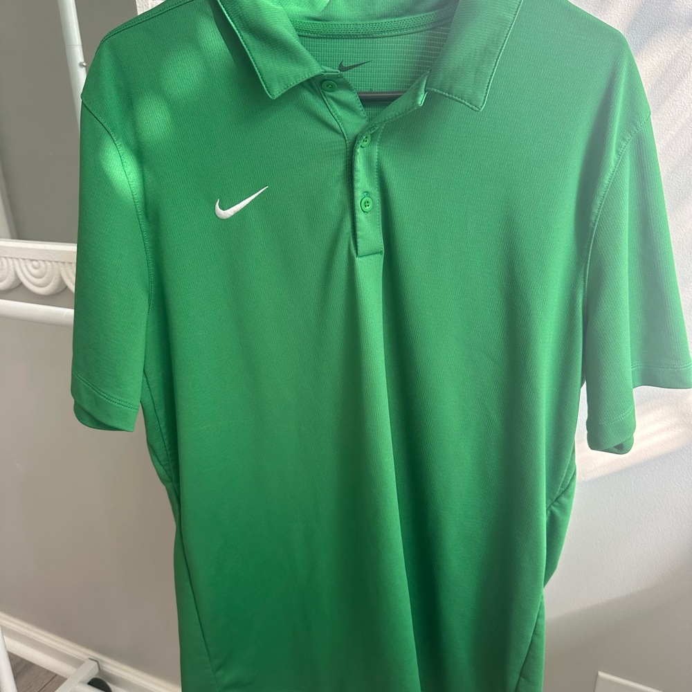 Nike Men's Polo Shirt in Bright Green